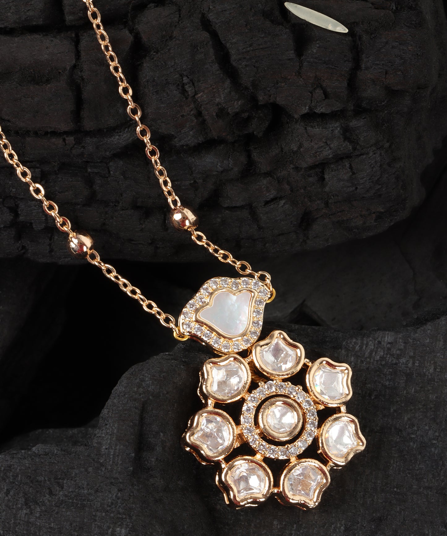 Polki Floral Round Pendant