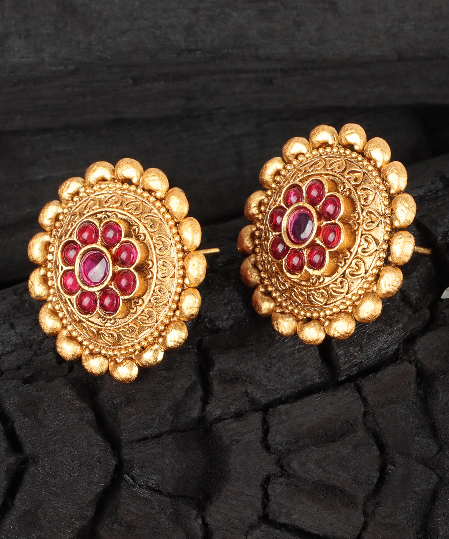 Round Gold Earrings with Ruby Stones