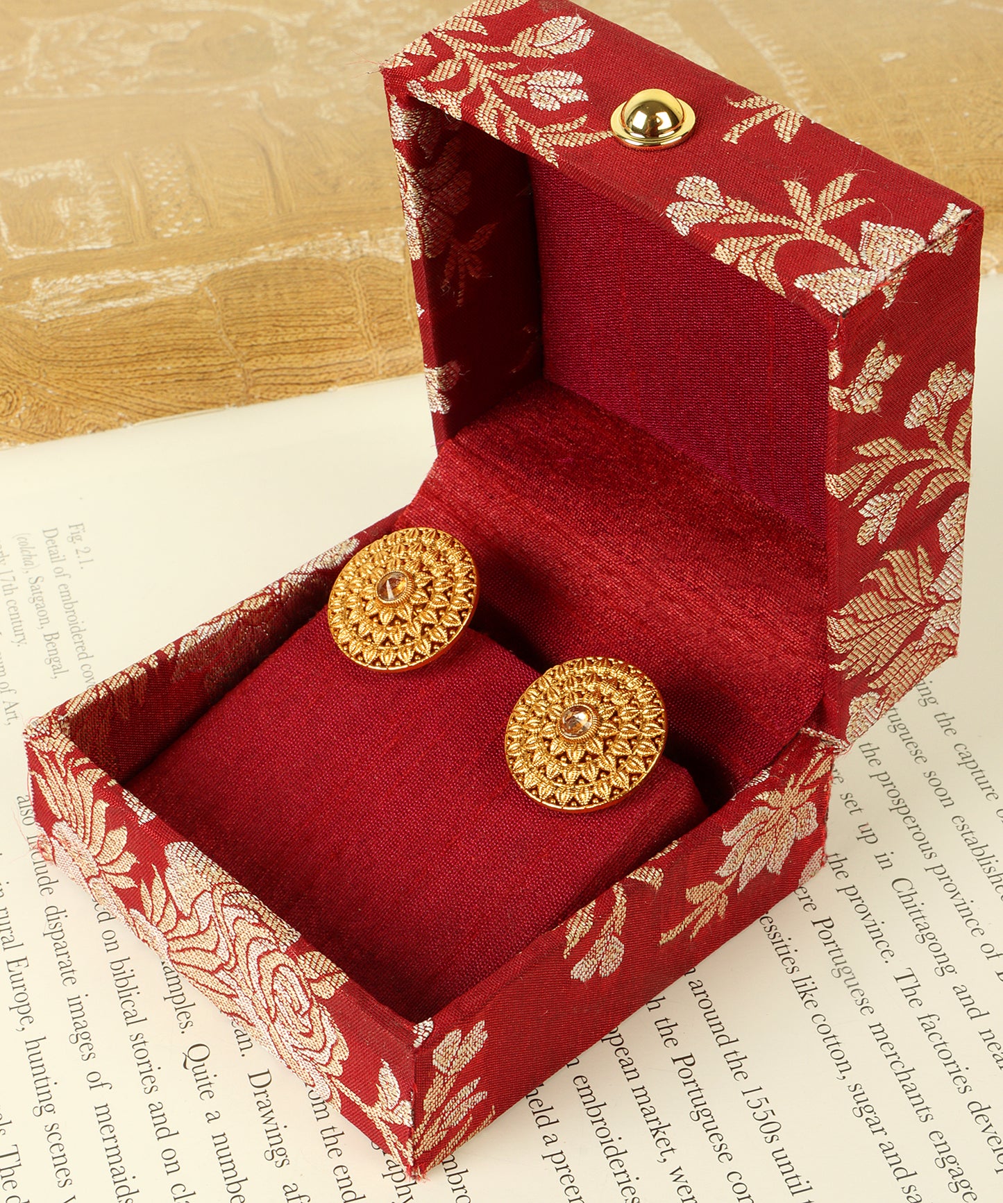 Round Gold Earrings with Pink Stone