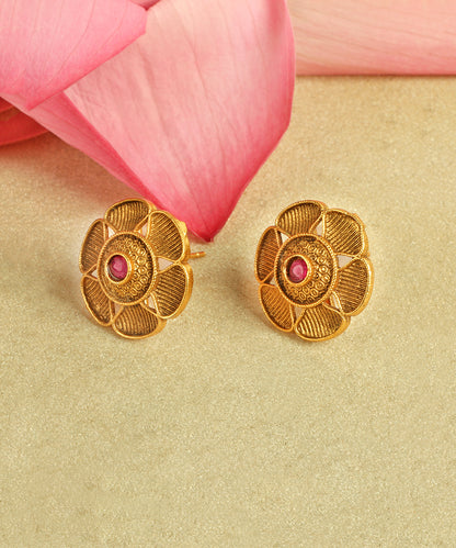 Heritage Design Antique Gold Floral Stud Earrings