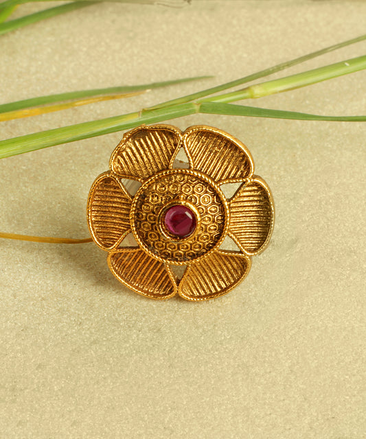 Heritage Design Antique Gold Floral Stud Earrings