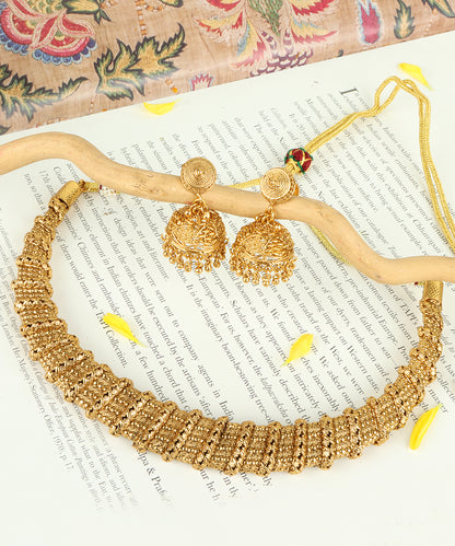 Traditional Gold Choker Necklace with Jhumka Earrings