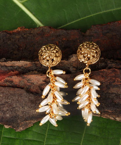 Classic Leaf Drop Pearl Earrings