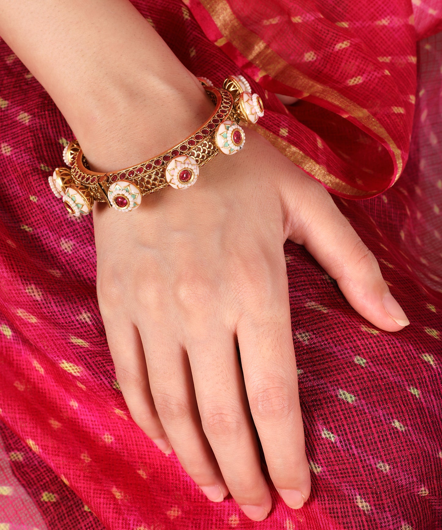 Pearl & Ruby Rajwada Pacheli